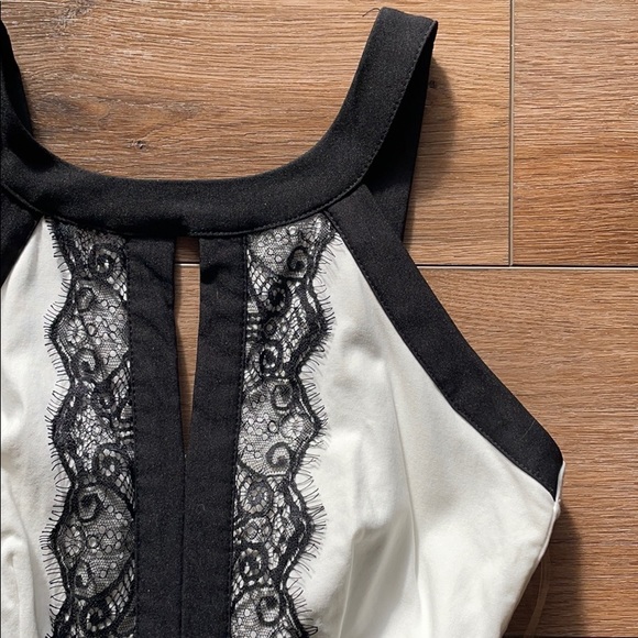 Mini dress - Picture 3 of 6